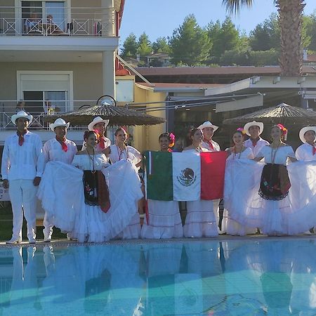 Golden Residence Family Resort Pefkochori Luaran gambar