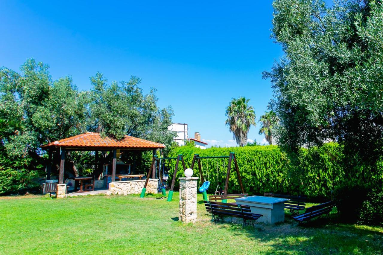 Golden Residence Family Resort Pefkochori Luaran gambar