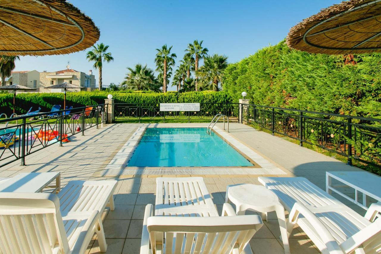 Golden Residence Family Resort Pefkochori Luaran gambar