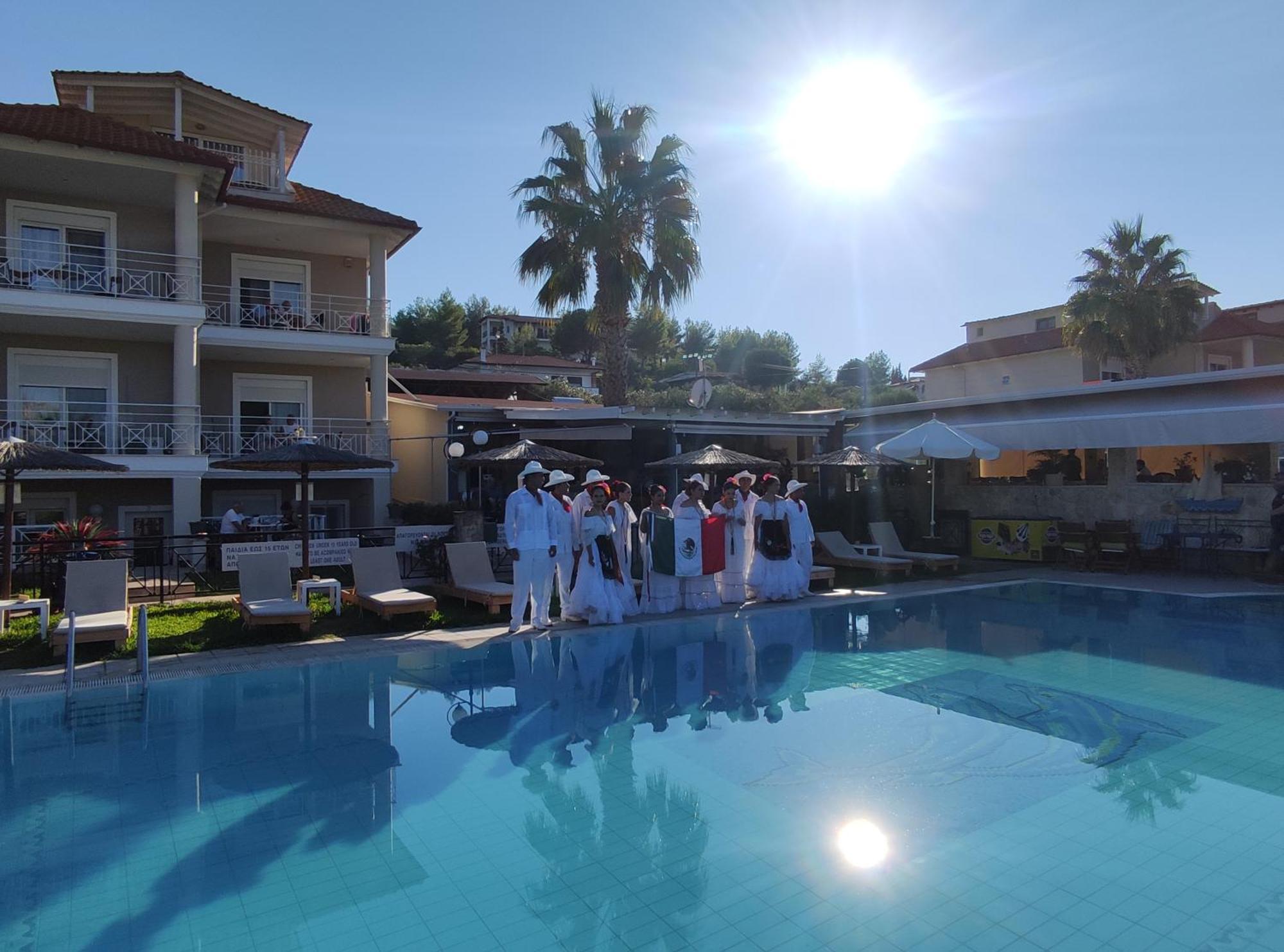 Golden Residence Family Resort Pefkochori Luaran gambar